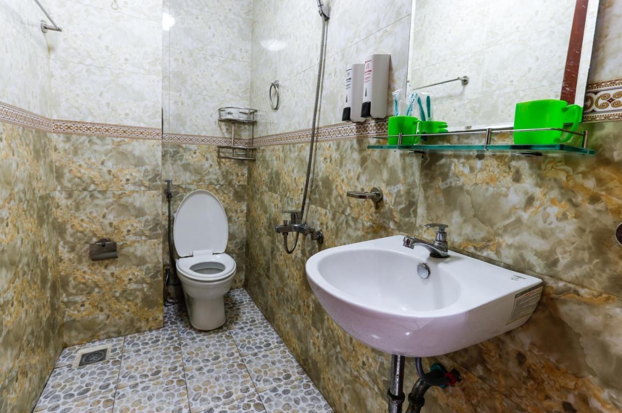 Oyo 395 Anh Quoc Hotel مدينة هوشي منه المظهر الخارجي الصورة