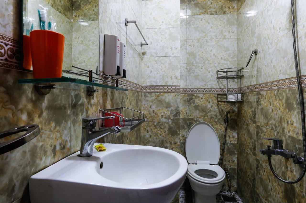 Oyo 395 Anh Quoc Hotel مدينة هوشي منه المظهر الخارجي الصورة